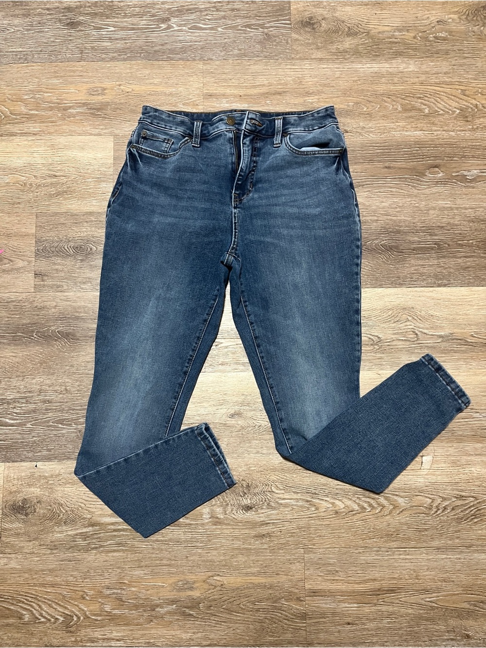 Time and Tru Dark Wash Skinny Jeans